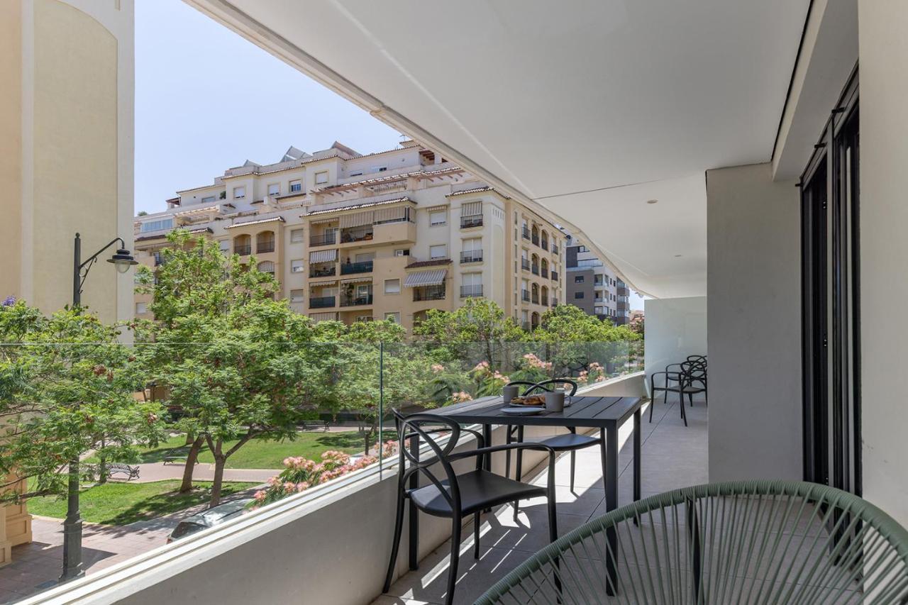Stylish 2 Bedroom Apartment In Estepona Old Town Exterior photo