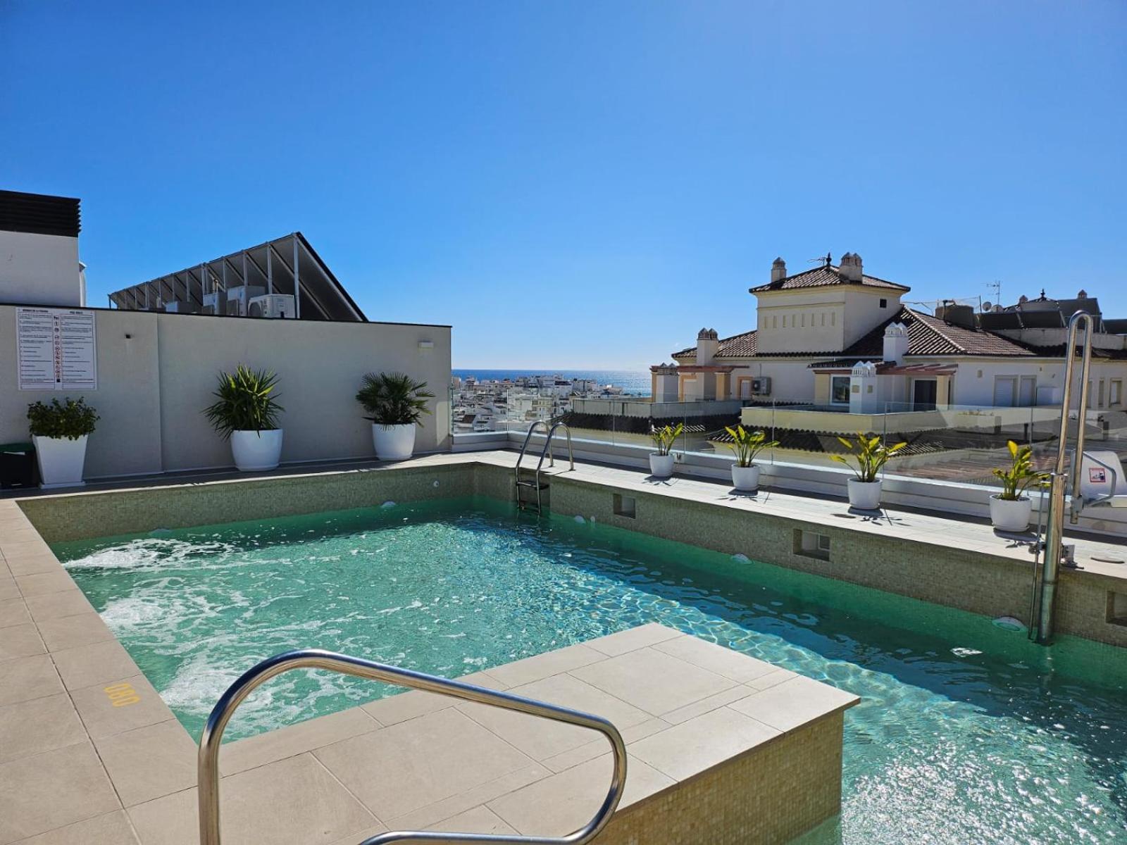 Stylish 2 Bedroom Apartment In Estepona Old Town Exterior photo